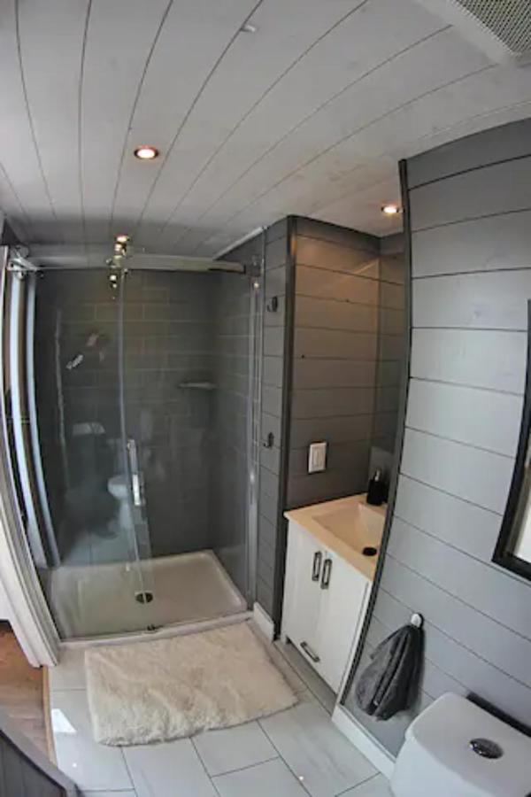 Golden Tiny Homes Экстерьер фото